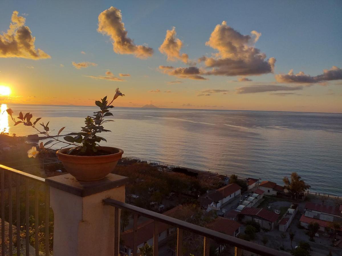 Borgo Di Santa Barbara Hotell Santa Domenica  Eksteriør bilde