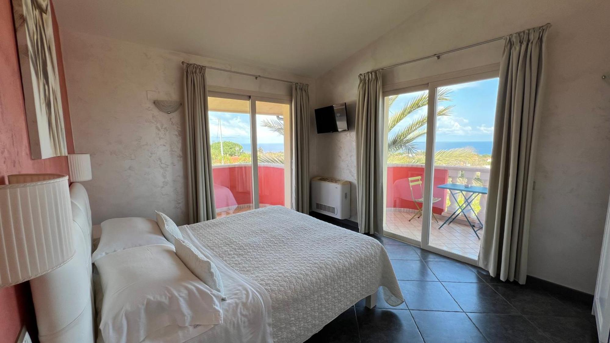 Borgo Di Santa Barbara Hotell Santa Domenica  Eksteriør bilde