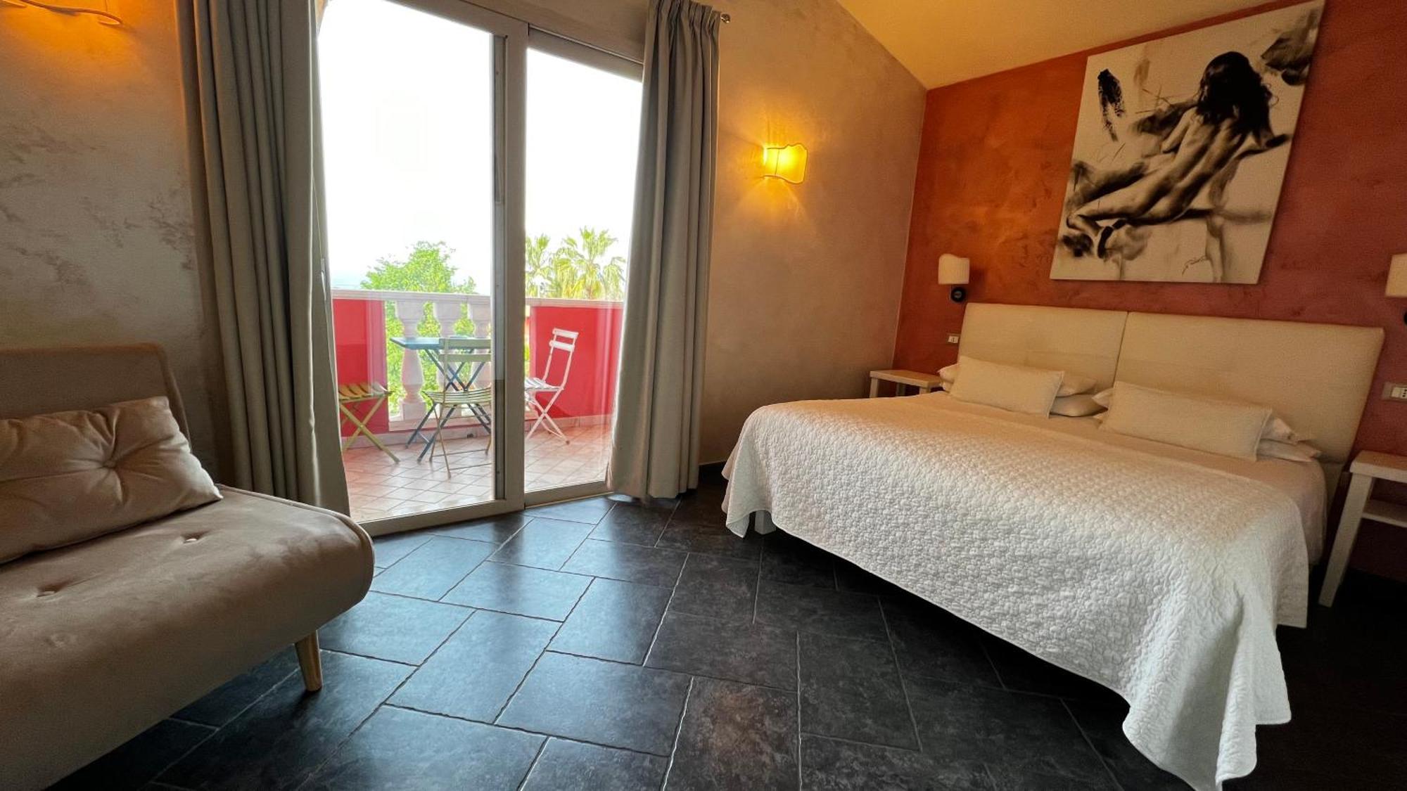 Borgo Di Santa Barbara Hotell Santa Domenica  Eksteriør bilde